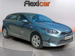 Verde Usado 2021 Kia Ceed Berlina | 15.190 € (Precio justo)