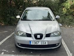 Gris / plata Usado 2003 Seat Ibiza Stella Berlina | 2200 € (Precio justo)