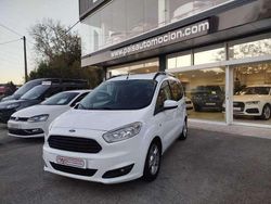 Blanco Usado 2016 Ford Tourneo Courier Trend Monovolumen | 10.490 € (Precio justo)
