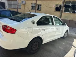 Blanco Usado 2014 Seat Toledo I-Tech Berlina | 2600 € (Precio justo)