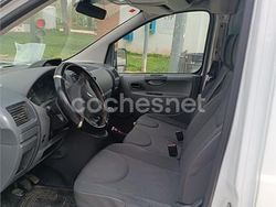 Blanco Usado 2011 Peugeot Bipper Outdoor Monovolumen | 5650 €
