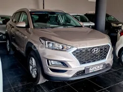 Beige Usado 2019 Hyundai Tucson SUV | 16.990 € (Precio justo)