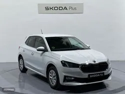 Blanco Usado 2024 Skoda Fabia Selection Berlina | 16.950 € (Precio justo)