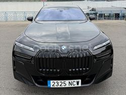 Negro Usado 2025 BMW 740 Comfort Edition Berlina | 131.000 €