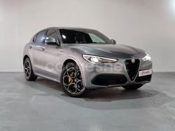 Gris / plata Usado 2023 Alfa Romeo Stelvio Veloce SUV | 40.990 € (Precio justo)