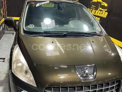 Marrón Usado 2012 Peugeot 3008 Access Berlina | 6900 € (Buen precio)