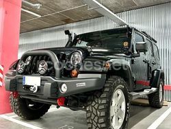 Negro Usado 2012 Jeep Wrangler Unlimited Sahara SUV | 39.900 €