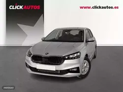 Plateado Usado 2025 Skoda Fabia Selection Berlina | 21.150 € (Precio justo)