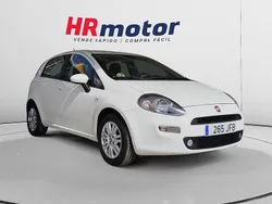 Blanco Usado 2015 Fiat Punto Young Utilitario | 6890 € (Precio justo)