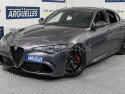 Gris metalizado Usado 2018 Alfa Romeo Giulia Quadrifoglio Berlina | 59.690 € (Caro)