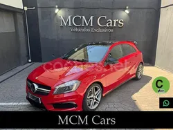 Rojo Usado 2015 Mercedes A45 AMG AMG Utilitario | 23.999 € (Buen precio)