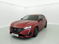 Rojo elixir Usado 2022 Peugeot 308 Allure | 17.000 € (Un poco caro)
