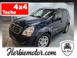 Azul Usado 2009 Ssangyong Rexton II Limited SUV | 8900 € (Caro)