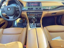 Azul Usado 2015 BMW 750L Comfort Edition Berlina | 33.500 €