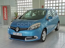 Azul Usado 2015 Renault Scénic III Bose Edition Monovolumen | 7990 € (Precio justo)