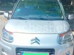 Gris / plata Usado 2010 Citroën C3 Picasso Exclusive Monovolumen | 5595 € (Super precio)
