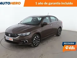 Marrón Usado 2016 Fiat Tipo Lounge Berlina | 8999 € (Precio justo)