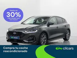 Gris Usado 2023 Ford Focus ST-Line X | 20.490 € (Precio justo)