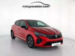 Rojo Usado 2023 Renault Clio V Techno Berlina | 14.972 € (Buen precio)