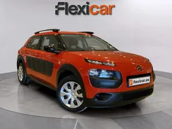 Rojo Usado 2016 Citroën C4 Cactus Feel Utilitario | 8990 €