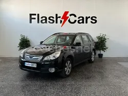 Negro Usado 2012 Subaru Outback SUV | 15.990 € (Un poco caro)
