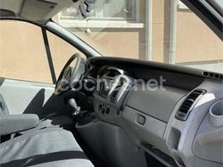 Gris / plata Usado 2010 Opel Vivaro Van | 10.150 € (Un poco caro)