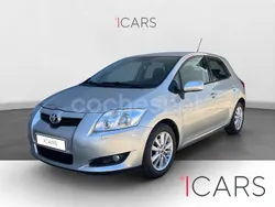 Gris / plata Usado 2008 Toyota Auris Luna Berlina | 8990 € (Caro)