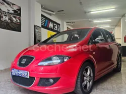 Rojo Usado 2007 Seat Altea Reference Monovolumen | 3999 € (Buen precio)