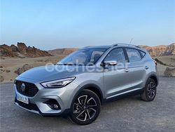 Gris / plata Usado 2022 MG ZS Luxury Berlina | 12.450 € (Buen precio)