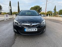 Negro Usado 2012 Opel Astra Excellence Berlina | 7500 € (Precio justo)