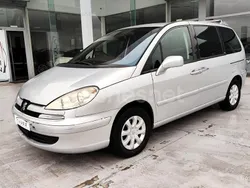 Gris / plata Usado 2003 Peugeot 807 Monovolumen | 3999 € (Precio justo)