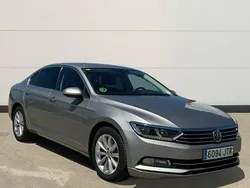 Gris Usado 2016 VW Passat Advance | 16.500 € (Precio justo)