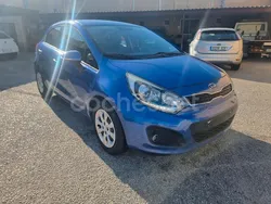 Azul Usado 2013 Kia Rio Berlina | 6200 € (Precio justo)