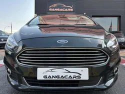 Gris Usado 2017 Ford S-MAX Titanium Monovolumen | 14.990 € (Precio justo)