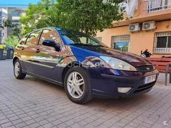 Azul Usado 2002 Ford Focus Ambiente Familiar | 2200 € (Precio justo)