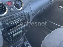 Gris / plata Usado 2008 Citroën C3 Exclusive Utilitario | 2400 € (Buen precio)