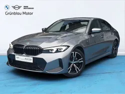 Skyscraper grau (metalizado) Usado 2023 BMW 318 Berlina | 41.900 €