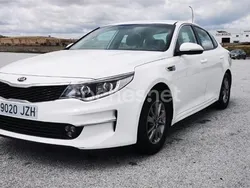 Etiqueta c (verde) Usado 2017 Kia Optima Berlina | 8995 € (Precio justo)