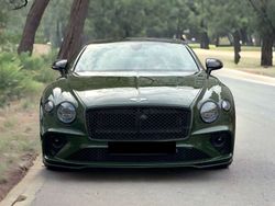 Verde Usado 2023 Bentley Continental GT Coupe | 265.000 € (Caro)