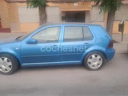 Azul Usado 2002 VW Golf IV Highline Berlina | 4000 € (Precio justo)