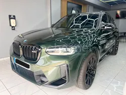 Verde Usado 2024 BMW X3 Competition Edition SUV | 73.990 €