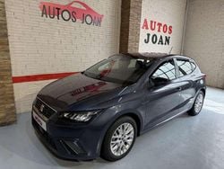 Gris Usado 2024 Seat Ibiza FR Utilitario | 17.750 € (Precio justo)