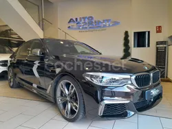 Negro Usado 2017 BMW M550 Comfort Edition Berlina | 49.990 €