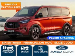 Rojo Usado 2023 Ford Tourneo Custom Titanium Monovolumen | 43.990 € (Caro)