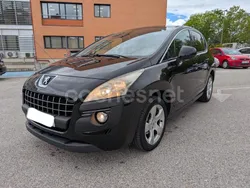 Negro Usado 2012 Peugeot 3008 Business-Line Berlina | 4299 € (Precio justo)