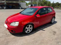 Rojo Usado 2006 VW Golf V GT Berlina | 2300 € (Super precio)