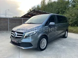 Gris / plata Usado 2021 Mercedes V300 Avantgarde Monovolumen | 44.900 € (Un poco caro)