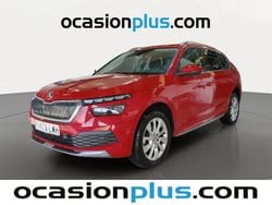 Rojo Usado 2022 Skoda Kamiq Style SUV | 16.273 € (Precio justo)