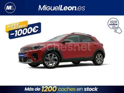 Rojo Usado 2023 Kia Stonic GT-Line SUV | 18.985 € (Precio justo)