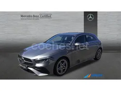 Gris / plata Usado 2024 Mercedes A180 Berlina | 32.900 € (Un poco caro)
